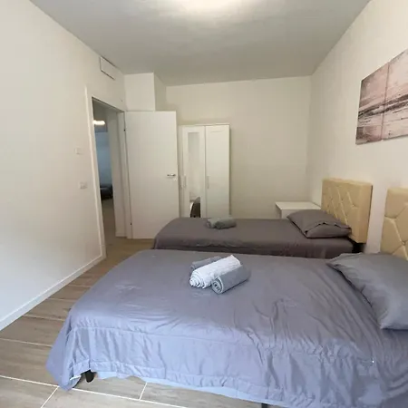 Luxury 3br Charming Center Living *