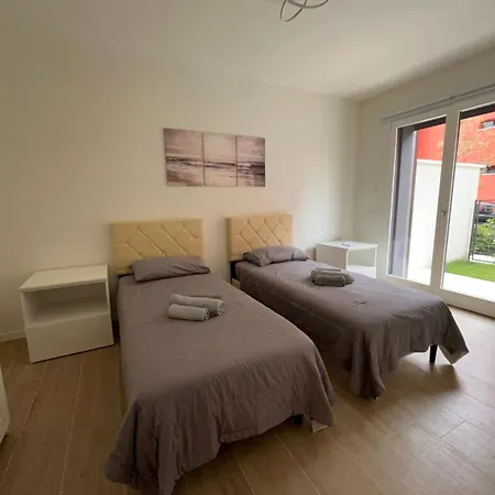 Luxury 3br Charming Center Living * Verona