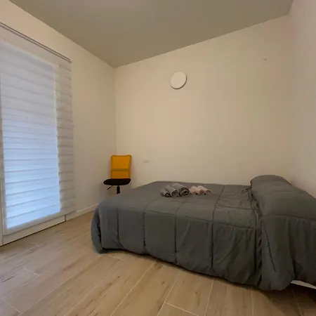 Luxury 3br Charming Center Living Apartment